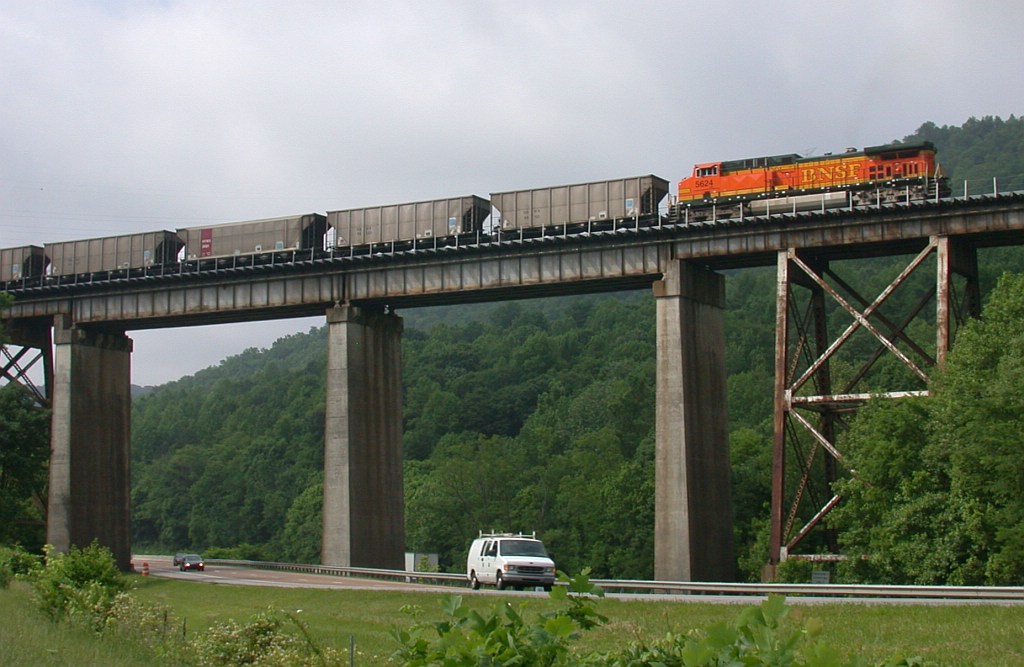 BNSF 5624 DPU for the uphill coal train